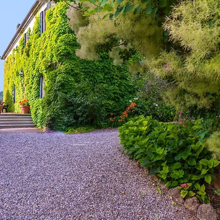 Σπίτι διακοπών Quaint House In With Shared Pool Murlo