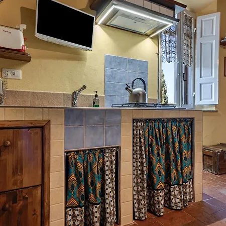 Σπίτι διακοπών Quaint House In With Shared Pool Murlo