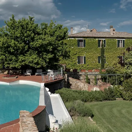 Ferienhaus Quaint House In With Shared Pool